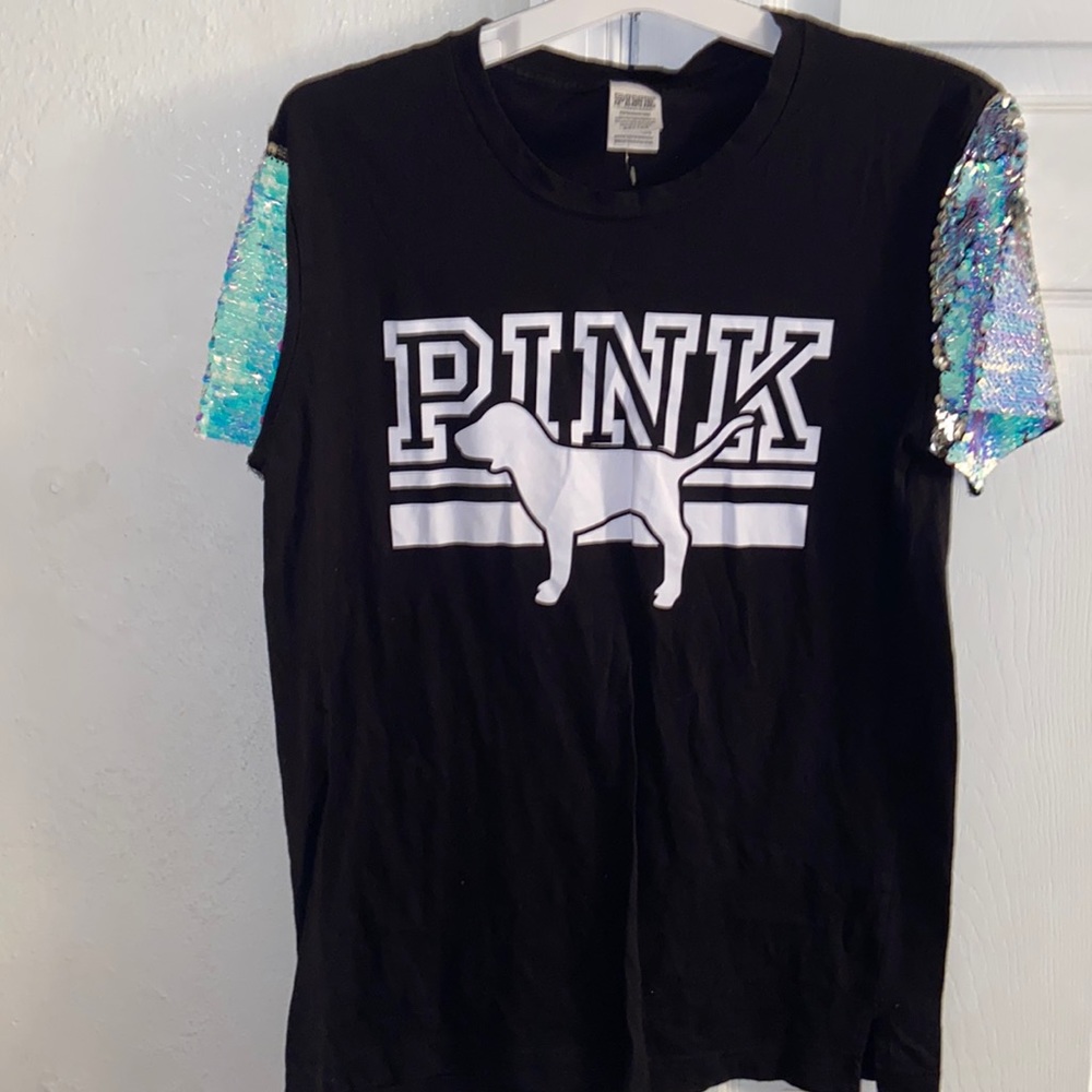 Victoria’s Secret Pink top